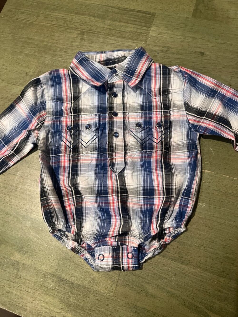 Wrangler Baby Boys Snap-Front Plaid Bodysuit Size 6 Months Cotton Blend Blue/Red
